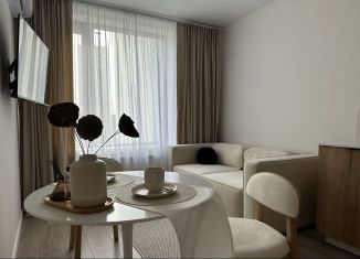 Сдача в аренду трехкомнатной квартиры, 50 м2, Красногорск, улица Тенистых Аллей, 1к1