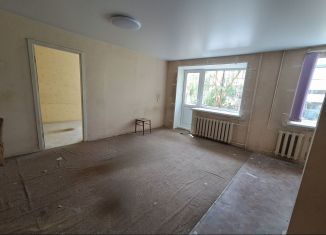 Сдается в аренду двухкомнатная квартира, 43 м2, Екатеринбург, Железнодорожный район, Восточная улица, 14