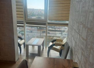 Сдается в аренду однокомнатная квартира, 44.8 м2, Крым, Киевская улица, 177В