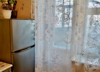 Сдам в аренду однокомнатную квартиру, 35 м2, Чебоксары, улица Ленинского Комсомола, 32