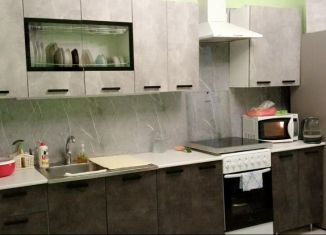 Сдаю в аренду 2-ком. квартиру, 52 м2, Анапа, Парковая улица, 31