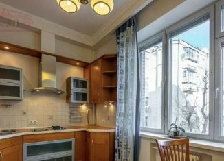 Аренда трехкомнатной квартиры, 105 м2, Москва, Малая Бронная улица, 38