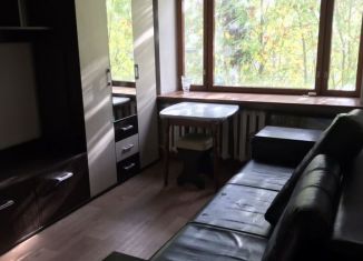 Сдается в аренду 2-комнатная квартира, 48 м2, Мурманская область, улица Академика Книповича, 49к2