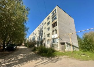Сдается 2-ком. квартира, 49.1 м2, Нижегородская область, проспект Дзержинского, 1/4