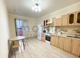 Сдача в аренду однокомнатной квартиры, 45 м2, Тюмень, улица Прокопия Артамонова, 8, Восточный округ