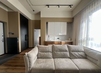 Сдам 1-комнатную квартиру, 50 м2, Краснодар, улица имени 40-летия Победы, 33Г, микрорайон ЗИП