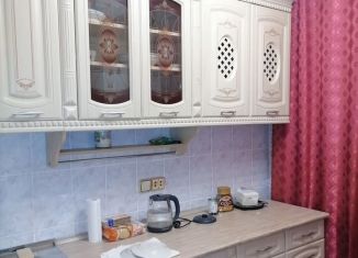 Сдам 1-ком. квартиру, 31 м2, Новосибирск, улица Станиславского, 24