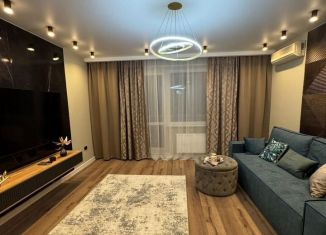 Сдам 2-ком. квартиру, 66 м2, Челябинская область, Комсомольский проспект, 30В