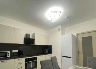 Сдаю в аренду 2-ком. квартиру, 58 м2, Москва, Варшавское шоссе, 170Ек2