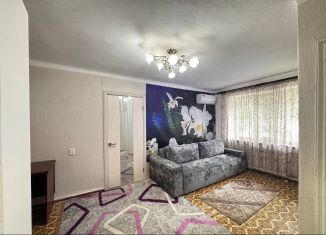 Сдам в аренду 2-ком. квартиру, 42 м2, Симферополь, Севастопольская улица, 29