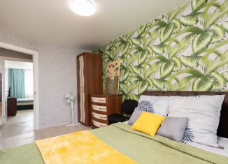 Сдам в аренду 3-ком. квартиру, 60 м2, Новосибирская область, улица Куприна, 30