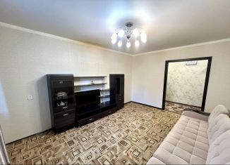 Сдам 3-ком. квартиру, 68 м2, Татарстан, улица Юлиуса Фучика, 131