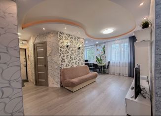 Сдается 3-комнатная квартира, 57.4 м2, Мурманская область, Театральный бульвар