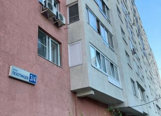 Аренда 1-ком. квартиры, 44.9 м2, Екатеринбург, улица Пехотинцев, 3к4