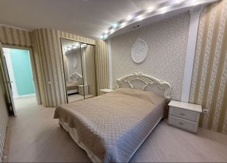 Сдаю 2-комнатную квартиру, 55.6 м2, Казань, улица Толбухина, 3