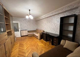 Сдам в аренду однокомнатную квартиру, 37 м2, посёлок городского типа Партенит, Фрунзенское шоссе, 12