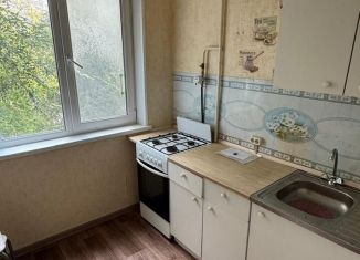 Сдаю двухкомнатную квартиру, 46.9 м2, Челябинская область, Красноармейская улица, 111