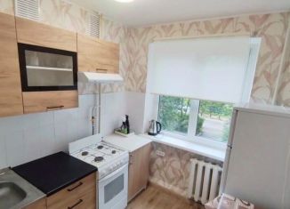 Сдам в аренду 2-ком. квартиру, 44 м2, Подольск, улица Долгого, 10