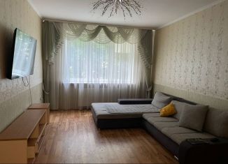 Сдаю двухкомнатную квартиру, 66 м2, Калининградская область, улица Олега Кошевого, 7