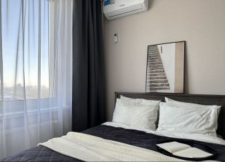 Сдается в аренду квартира студия, 32 м2, Тюмень, улица Ю.-Р.Г. Эрвье, 32к1