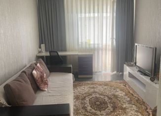 Сдаю в аренду 2-комнатную квартиру, 48 м2, Москва, ЦАО, улица Верземнека, 7