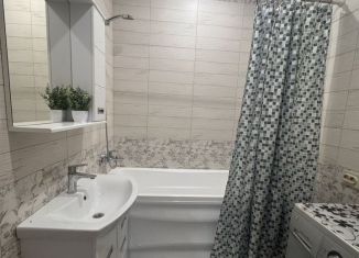 Сдается двухкомнатная квартира, 58.1 м2, Краснодар, улица Героев-Разведчиков