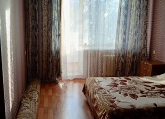 Сдаю 2-комнатную квартиру, 50 м2, Губкин, улица Дзержинского, 80