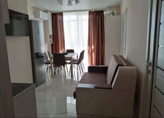 Сдаю трехкомнатную квартиру, 43.8 м2, Крым, проспект Ленина, 68к42