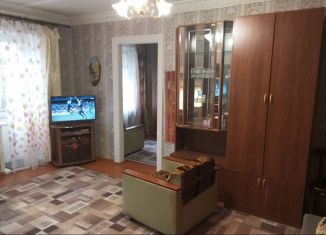 Сдается в аренду двухкомнатная квартира, 44 м2, Псков, Кузнецкая улица, 5