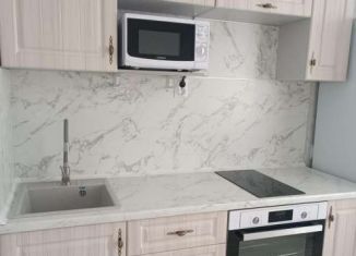 Аренда 1-комнатной квартиры, 42 м2, Тюмень, улица Монтажников, 42А, ЖК Пятый квартал