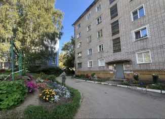 Сдам 1-ком. квартиру, 19 м2, Киров, улица Орджоникидзе, 8