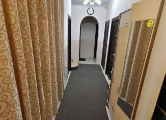 Сдам 1-ком. квартиру, 217.5 м2, Подольск, проспект Ленина, 48А