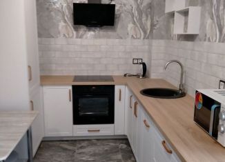 Сдается 1-комнатная квартира, 40 м2, Саратовская область, 4-й Волжский проезд, 20