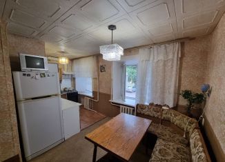 Сдам в аренду трехкомнатную квартиру, 55.5 м2, Саратовская область