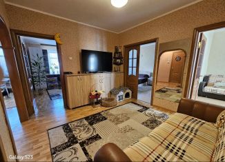 Продается трехкомнатная квартира, 76 м2, Курск, Звёздная улица