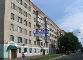 Продажа 3-комнатной квартиры, 55 м2, Чебоксары, улица Гузовского, 28