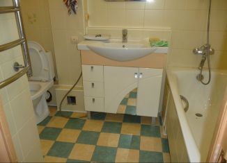 Продаю 2-комнатную квартиру, 46 м2, Липецк, проезд Строителей, 16