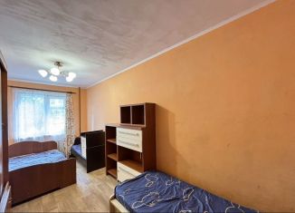 Продается трехкомнатная квартира, 57 м2, Йошкар-Ола, улица Степана Разина, 84