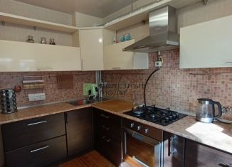 Продам 2-ком. квартиру, 52.9 м2, Курган, 6-й микрорайон, 12