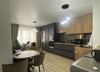 Продается 2-ком. квартира, 60.4 м2, Псков, улица Ижорского Батальона, 41