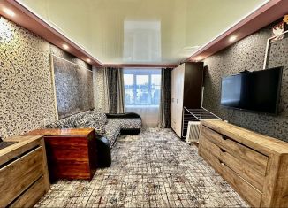 Продажа 1-комнатной квартиры, 35 м2, Мурманск, улица Аскольдовцев, 35