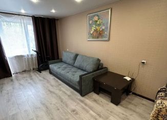 Продаю 1-комнатную квартиру, 31 м2, Великие Луки, Дворецкая улица, 13к2