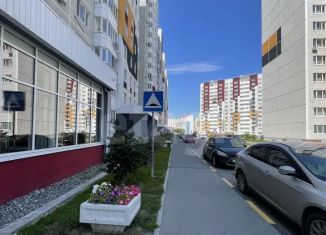 Продаю 1-комнатную квартиру, 41.1 м2, Тюмень, улица Александра Митинского, 4