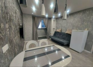 Продам 1-комнатную квартиру, 41 м2, Оренбургская область, улица Юркина, 10