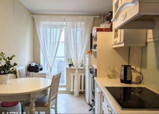 Продаю 2-комнатную квартиру, 62.6 м2, Карелия, Октябрьский проспект, 26Б