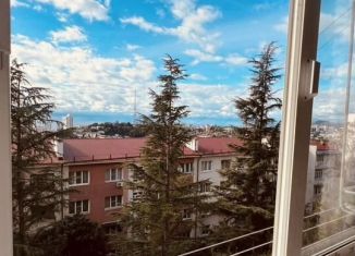 Продам трехкомнатную квартиру, 47.5 м2, Сочи, улица Дмитриевой, 34