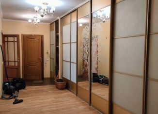 Продам 3-ком. квартиру, 104.7 м2, Обнинск, улица Любого, 1