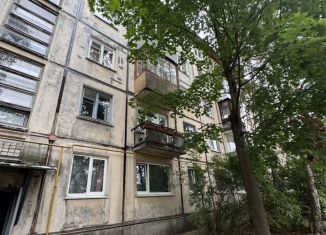 Трехкомнатная квартира на продажу, 59 м2, Петрозаводск, Октябрьский проспект, 3