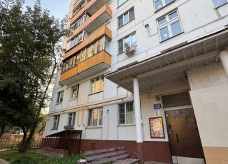 Продам 3-ком. квартиру, 63.4 м2, Москва, улица Хлобыстова