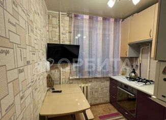 Продам 2-комнатную квартиру, 44 м2, Тюмень, Одесская улица, 22